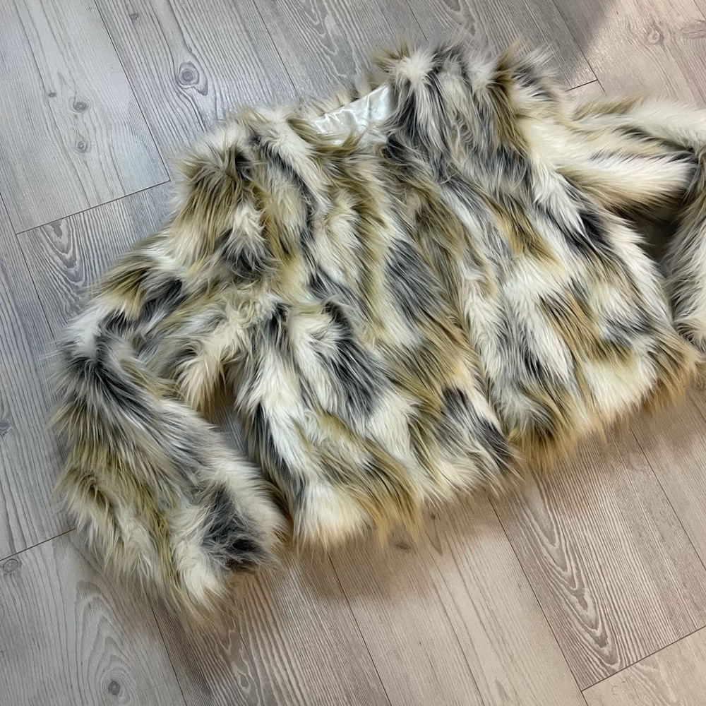 Faux Fur Coat ⚡️